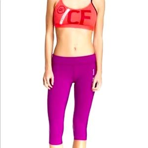 REEBOK CHASE WORKOUT CAPRI LEGGINGS
